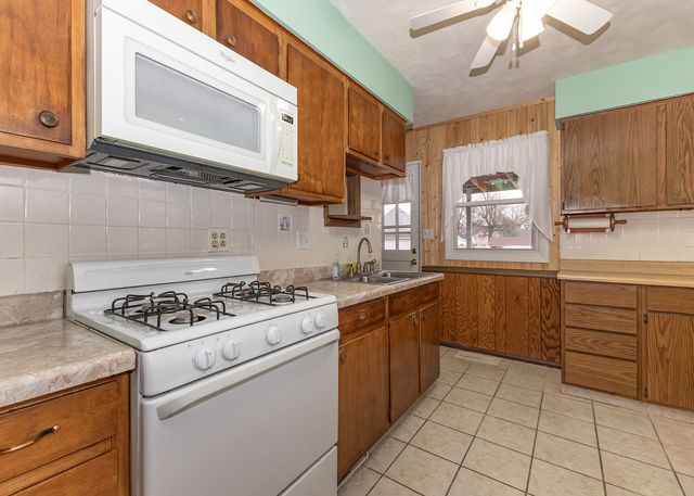 308 N Stewart Street, Geneseo, IL 61254