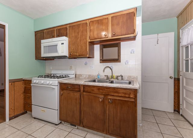 308 N Stewart Street, Geneseo, IL 61254