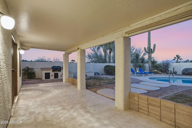 15211 N MAPLE Drive, Fountain Hills, AZ 85268