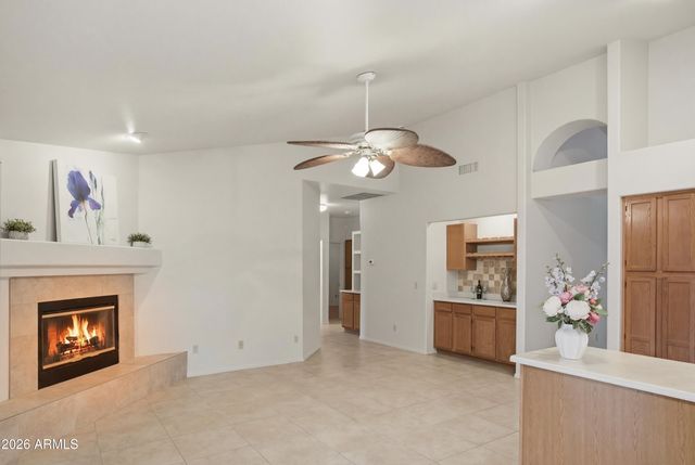 15211 N MAPLE Drive, Fountain Hills, AZ 85268