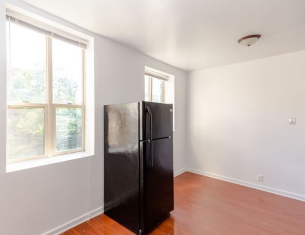 5168 S King Drive 1, Chicago, IL 60615