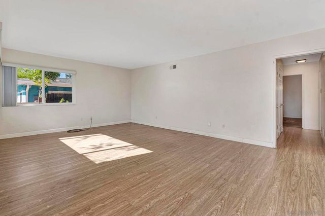 5590 Maryland Ave, La Mesa, CA 91942