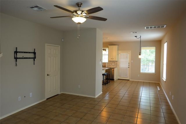 16100 S Great Oaks DR 1902, Round Rock, TX 78681