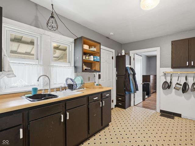 104 Garfield Street, Crawfordsville, IN 47933