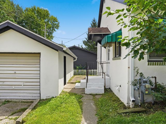 104 Garfield Street, Crawfordsville, IN 47933