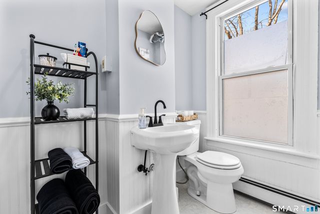 73 Platt Street, Ansonia, CT 06401