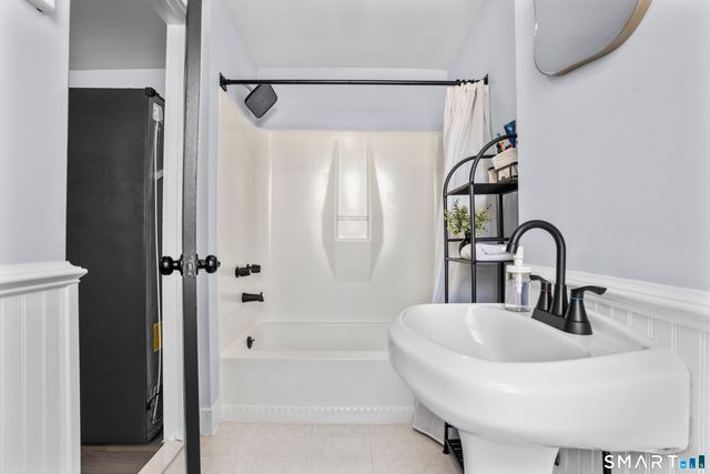 73 Platt Street, Ansonia, CT 06401