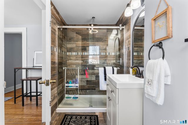 73 Platt Street, Ansonia, CT 06401