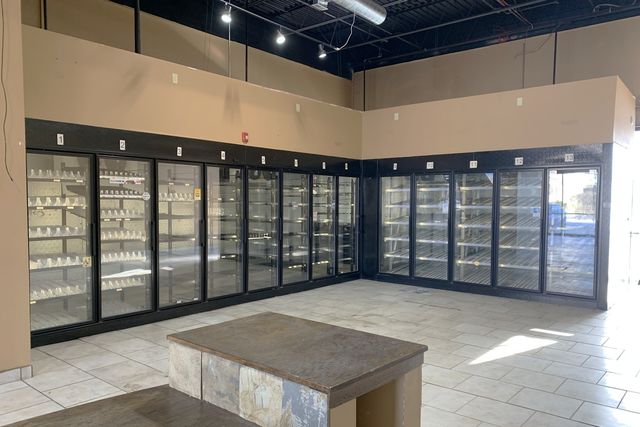 1154 Douglas Road, Oswego, IL 60543