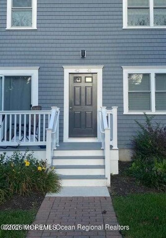 31 Cedar Avenue 42, Long Branch, NJ 07740