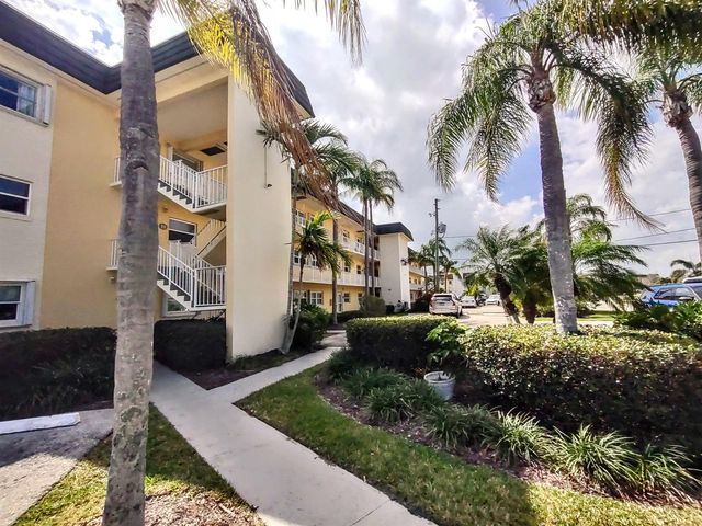 1351 Bayshore Drive 108, Fort Pierce, FL 34949