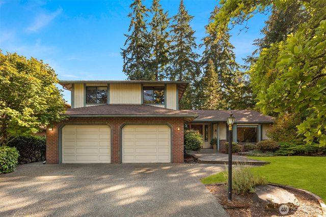 8216 50th Street Ct W, University Place, WA 98467