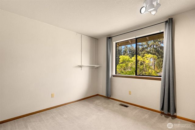 8216 50th Street Ct W, University Place, WA 98467