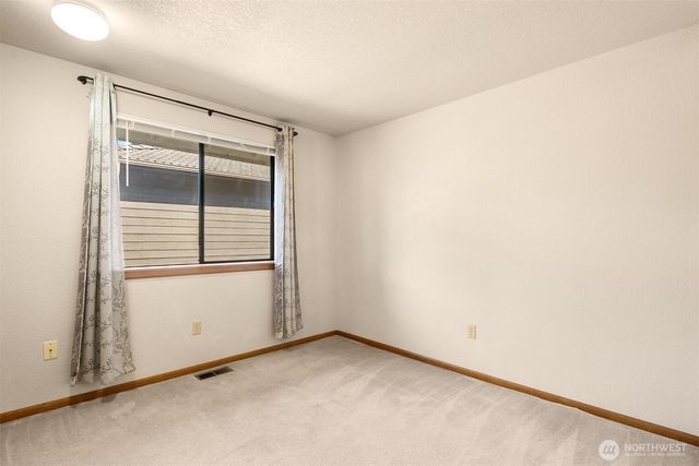 8216 50th Street Ct W, University Place, WA 98467