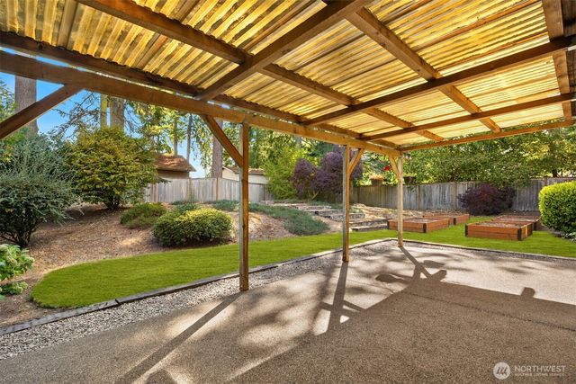 8216 50th Street Ct W, University Place, WA 98467