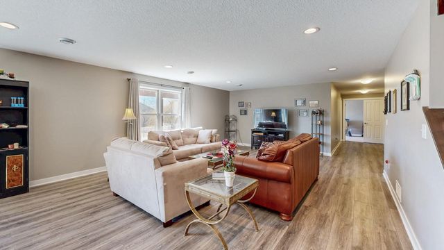 2034 Thea Lane SW, Rochester, MN 55902