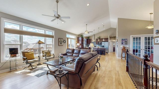 2034 Thea Lane SW, Rochester, MN 55902