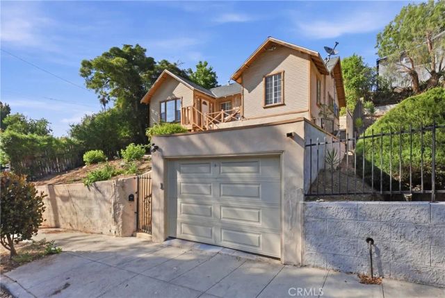 1715 Winmar, Los Angeles, CA 90065