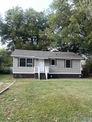 2004 Harrison Street, Decatur, AL 35601