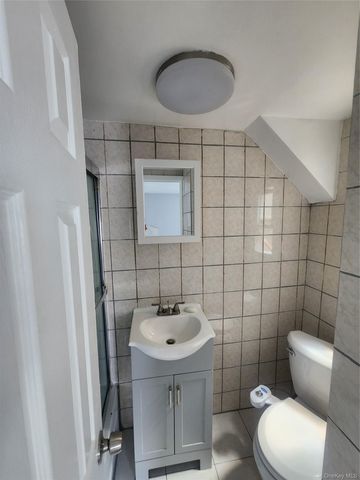 8203 Myrtle Avenue 3U, Glendale, NY 11385