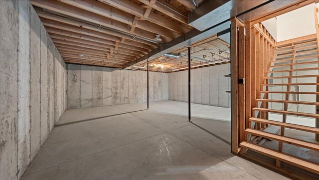 13710 Airport Road, Ferryville, WI 54628