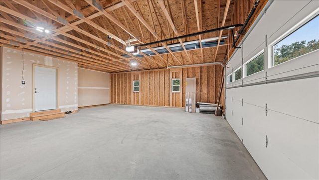 13710 Airport Road, Ferryville, WI 54628