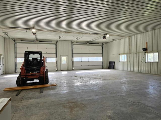 13710 Airport Road, Ferryville, WI 54628