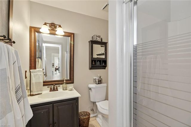 2192 Rosewell DR, Virginia Beach, VA 23454