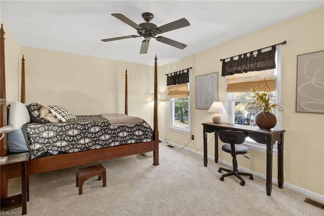 2192 Rosewell DR, Virginia Beach, VA 23454