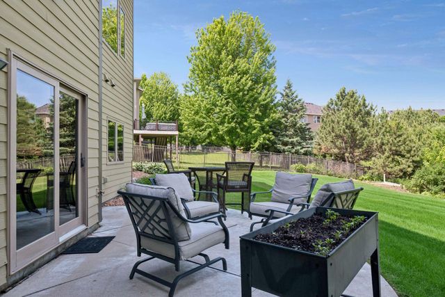 8455 Duck Trail, Victoria, MN 55386