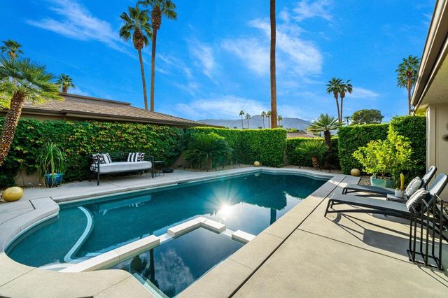 12 Dartmouth Drive, Rancho Mirage, CA 92270