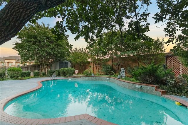 4209 Westcliff Court, Arlington, TX 76016