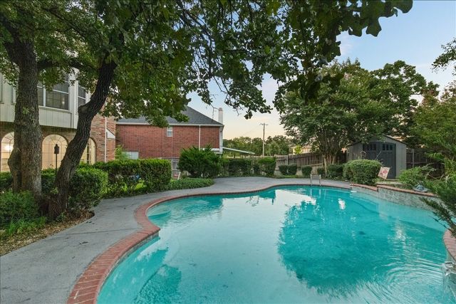 4209 Westcliff Court, Arlington, TX 76016
