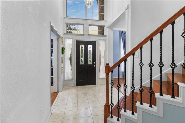 4209 Westcliff Court, Arlington, TX 76016