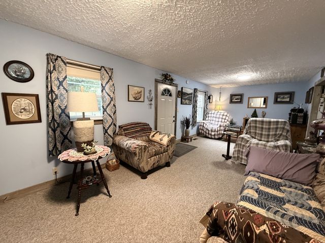 111 Gentry St, Tullahoma, TN 37388