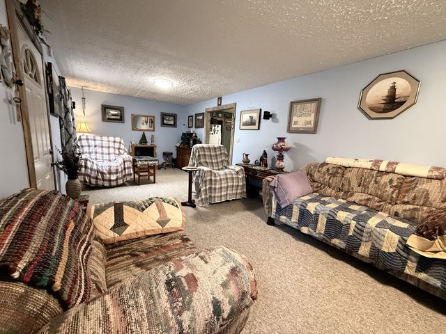 111 Gentry St, Tullahoma, TN 37388