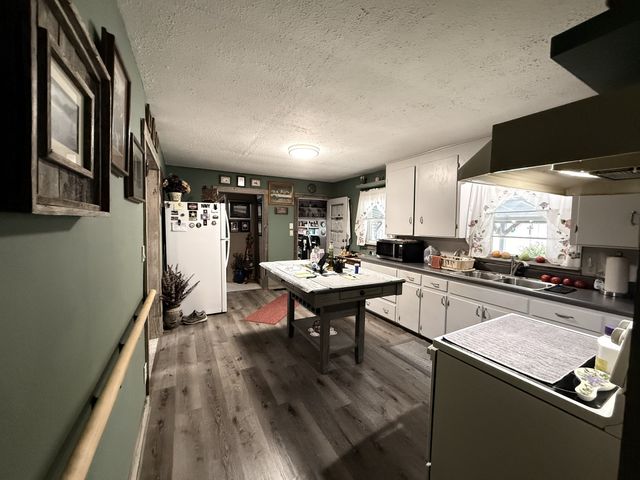 111 Gentry St, Tullahoma, TN 37388