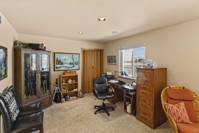 37 Missouri View Loop, Toston, MT 59643