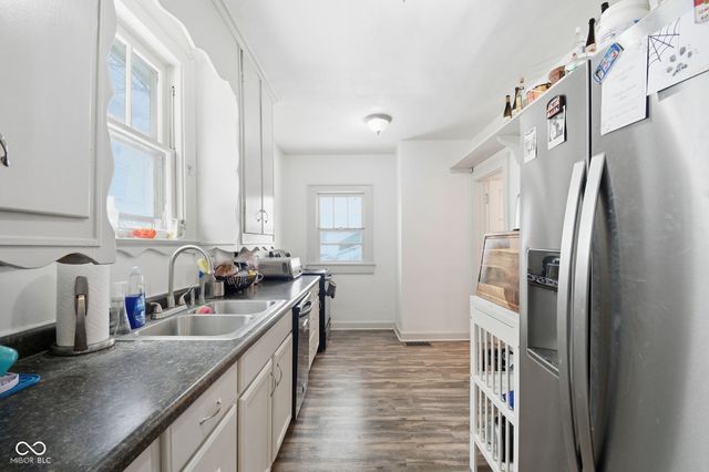 518 Woodruff Pl E Drive, Indianapolis, IN 46201