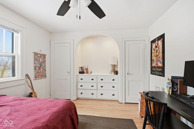 518 Woodruff Pl E Drive, Indianapolis, IN 46201