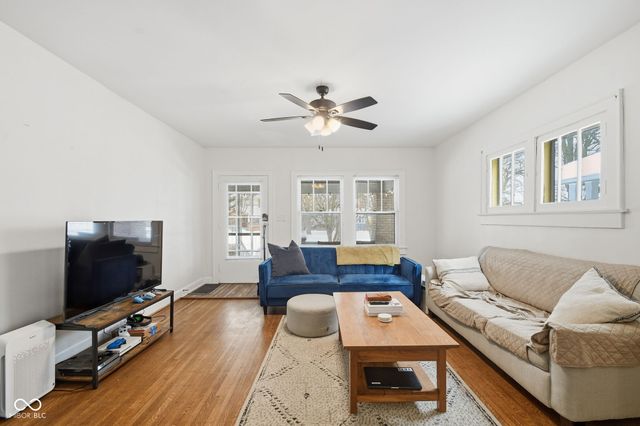 518 Woodruff Pl E Drive, Indianapolis, IN 46201