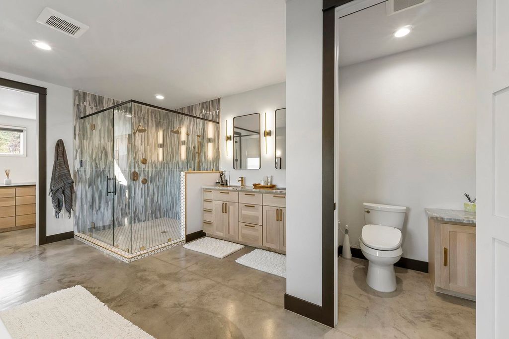 29249 E Rock Land Way, Seven Bays, WA 99122 photo 19