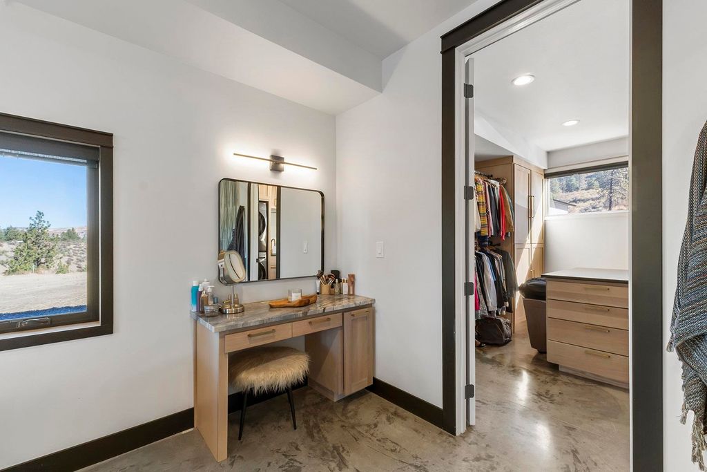 29249 E Rock Land Way, Seven Bays, WA 99122 photo 20