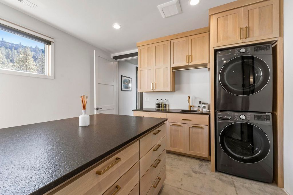 29249 E Rock Land Way, Seven Bays, WA 99122 photo 24