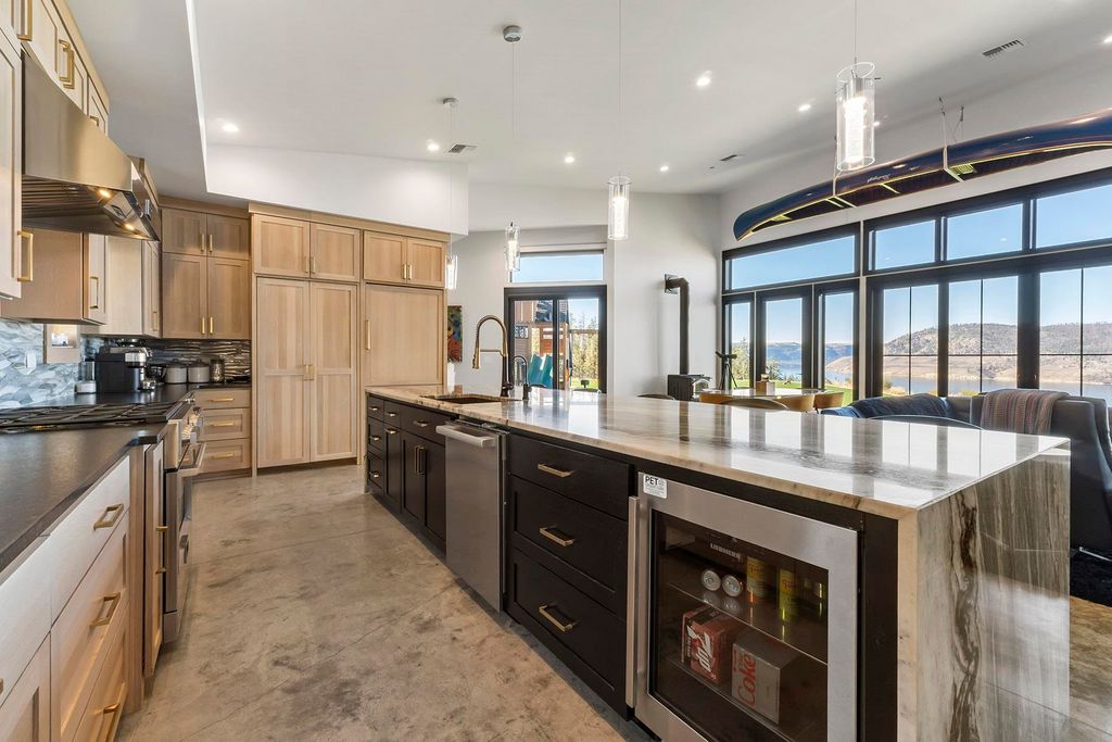 29249 E Rock Land Way, Seven Bays, WA 99122 photo 5