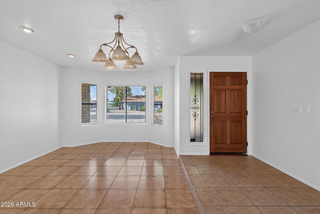 5531 W Beryl Avenue, Glendale, AZ 85302