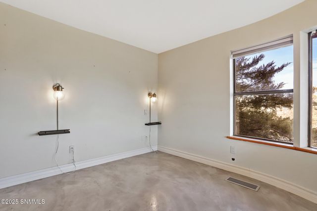 2942 Winterset Rd., Las Cruces, NM 88005