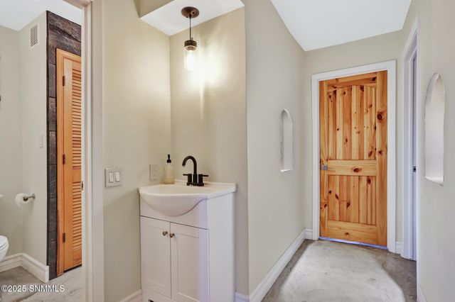 2942 Winterset Rd., Las Cruces, NM 88005