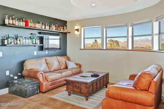 2942 Winterset Rd., Las Cruces, NM 88005