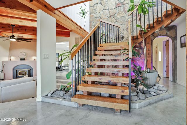 2942 Winterset Rd., Las Cruces, NM 88005